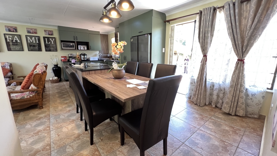 2 Bedroom Property for Sale in Wilgeheuwel Gauteng