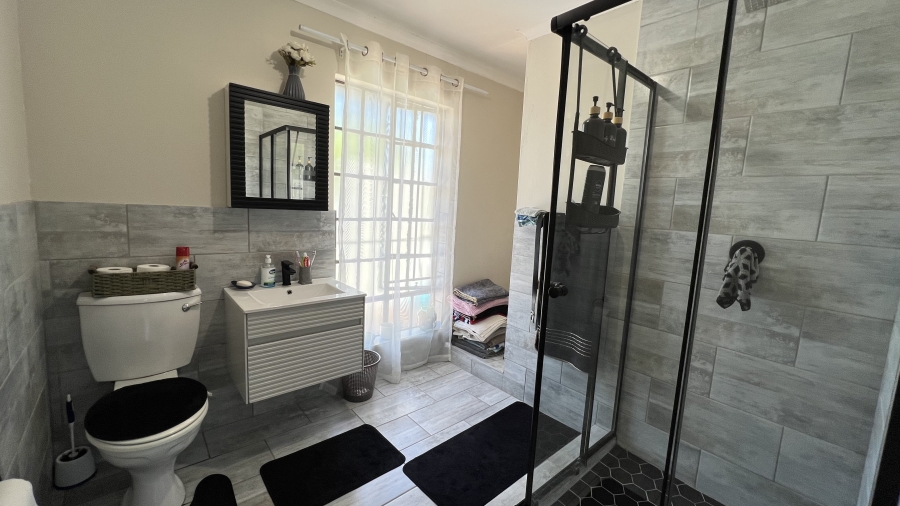 2 Bedroom Property for Sale in Wilgeheuwel Gauteng