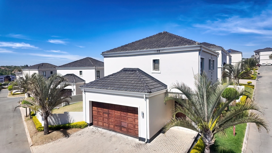 3 Bedroom Property for Sale in Carlswald Gauteng