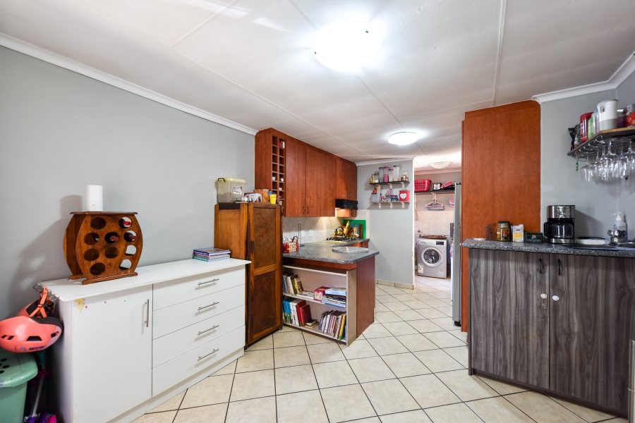 3 Bedroom Property for Sale in Pierre Van Ryneveld Gauteng