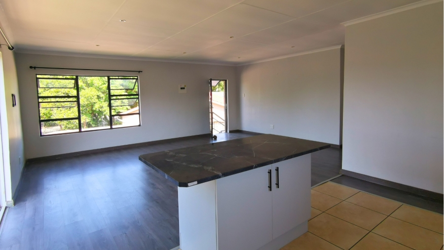 To Let 2 Bedroom Property for Rent in Allen Grove Gauteng