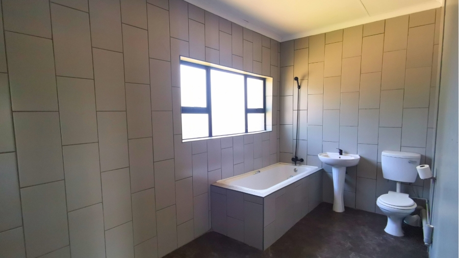 To Let 2 Bedroom Property for Rent in Allen Grove Gauteng