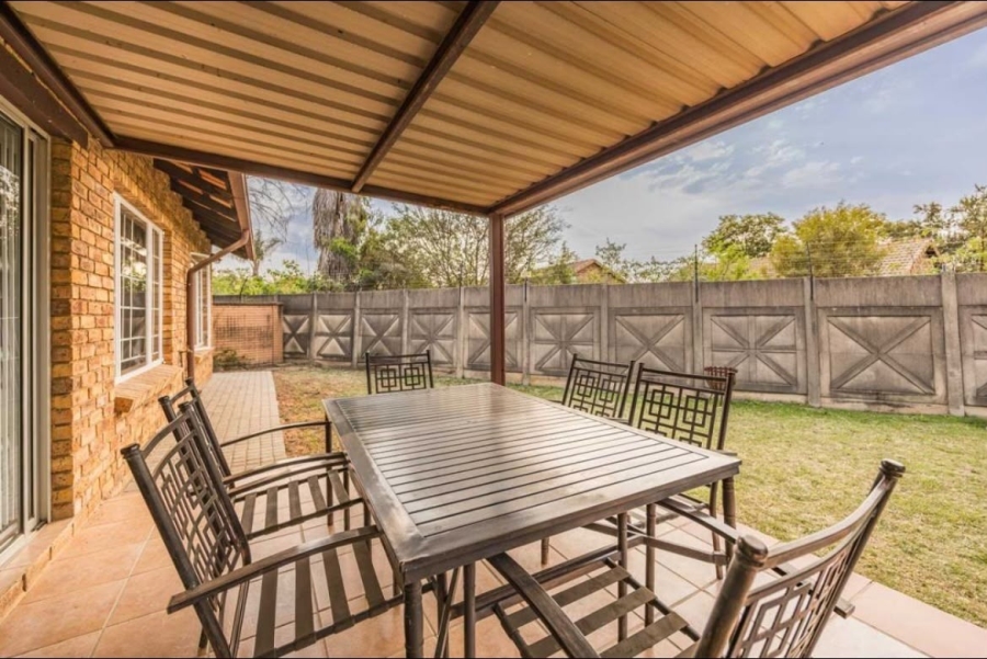 2 Bedroom Property for Sale in Equestria Gauteng