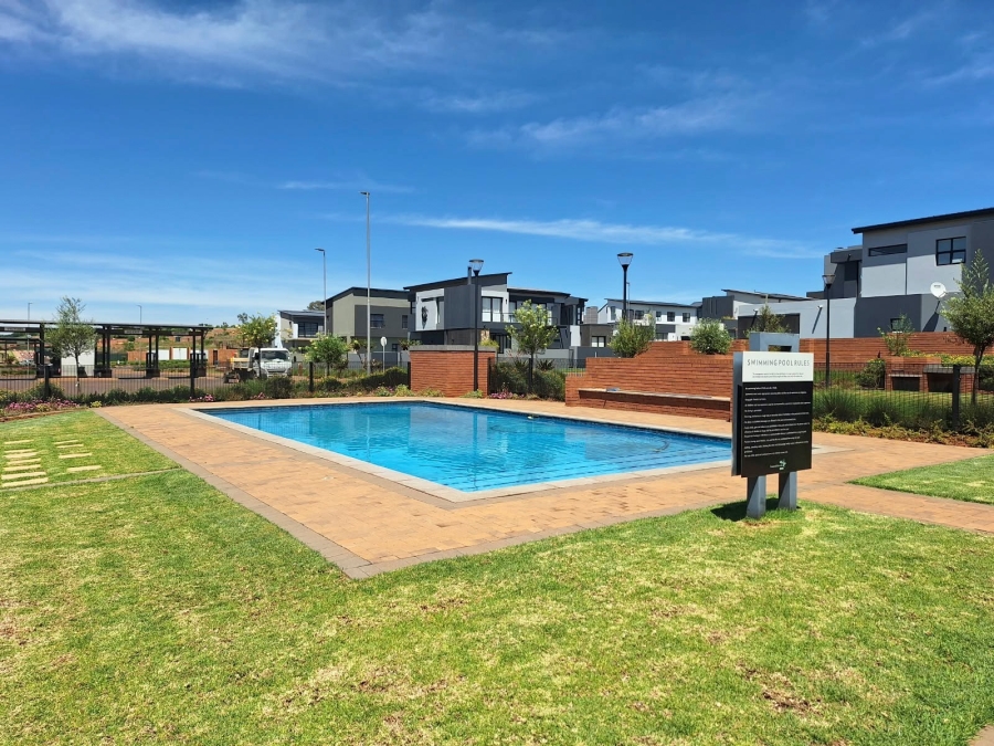4 Bedroom Property for Sale in Fountainbrook Estate Gauteng