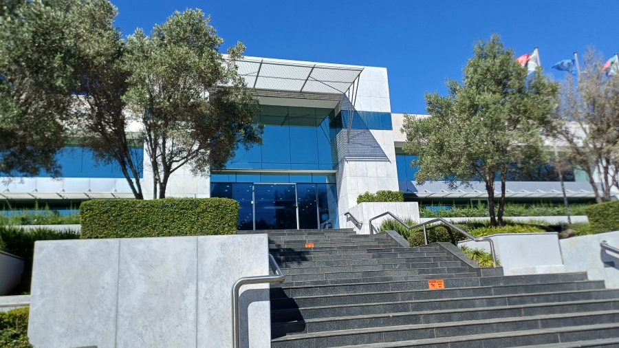 To Let Commercial Property for Rent in Wierda Valley Gauteng
