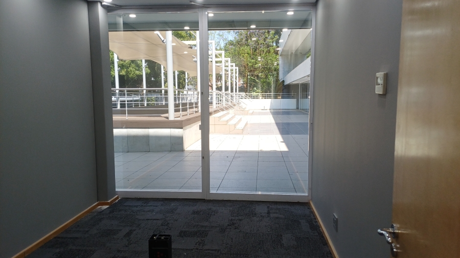 To Let Commercial Property for Rent in Wierda Valley Gauteng