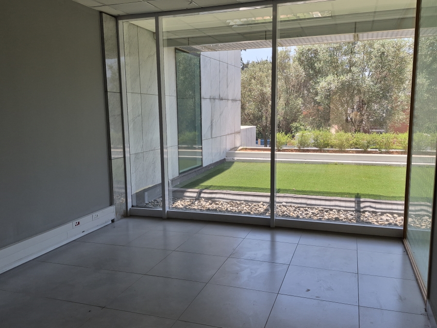To Let Commercial Property for Rent in Wierda Valley Gauteng