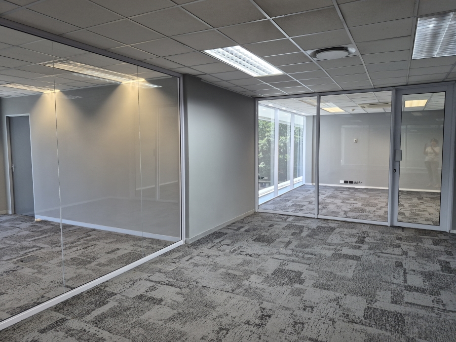 To Let Commercial Property for Rent in Wierda Valley Gauteng