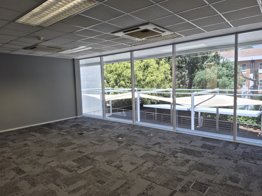 To Let Commercial Property for Rent in Wierda Valley Gauteng