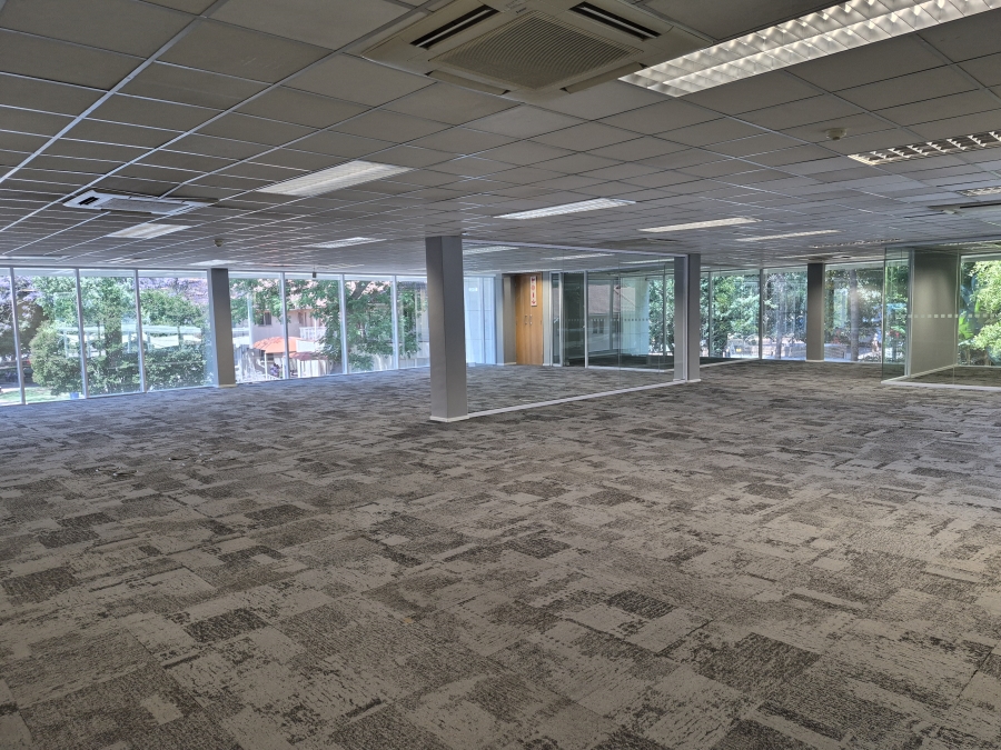 To Let Commercial Property for Rent in Wierda Valley Gauteng
