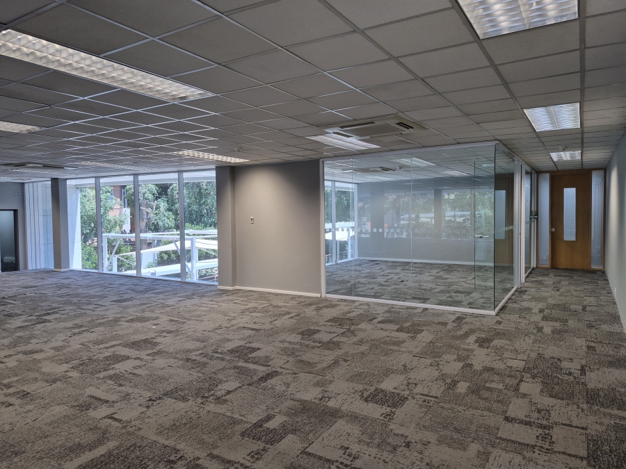 To Let Commercial Property for Rent in Wierda Valley Gauteng