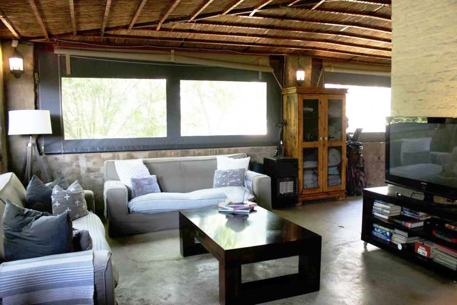 3 Bedroom Property for Sale in Kameeldrift West Gauteng