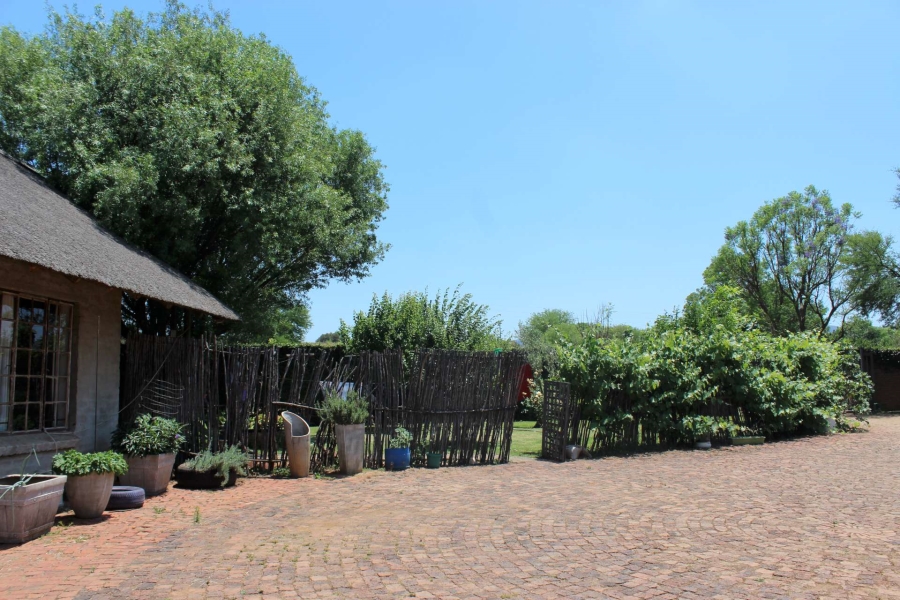 3 Bedroom Property for Sale in Kameeldrift West Gauteng