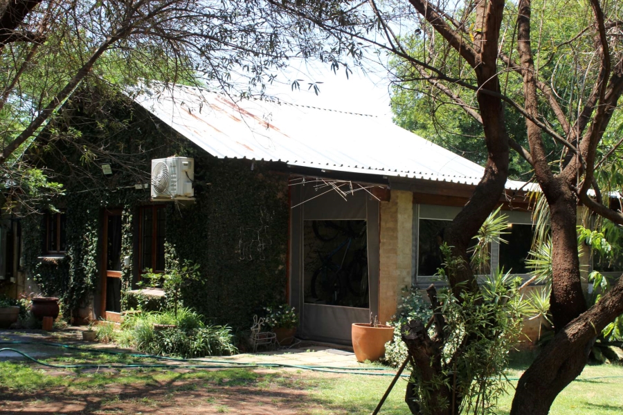 3 Bedroom Property for Sale in Kameeldrift West Gauteng