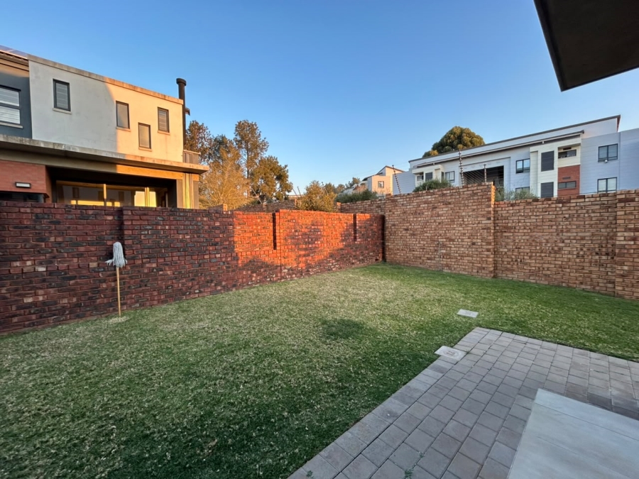To Let 4 Bedroom Property for Rent in North Riding Gauteng