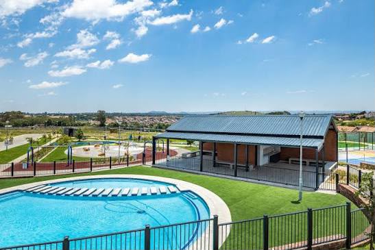 To Let 4 Bedroom Property for Rent in North Riding Gauteng