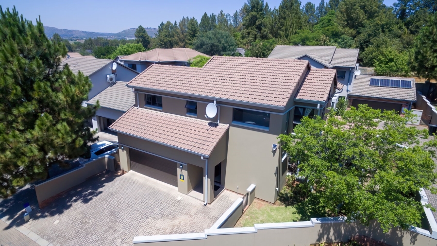 3 Bedroom Property for Sale in Ruimsig Gauteng
