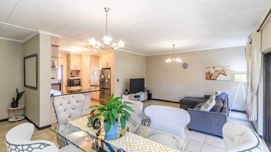 3 Bedroom Property for Sale in Ruimsig Gauteng