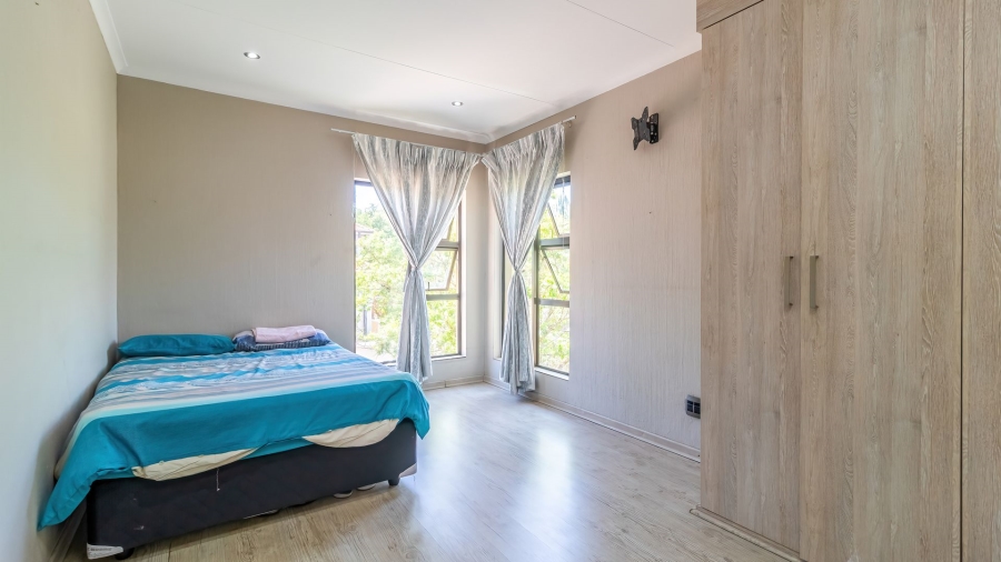 3 Bedroom Property for Sale in Ruimsig Gauteng