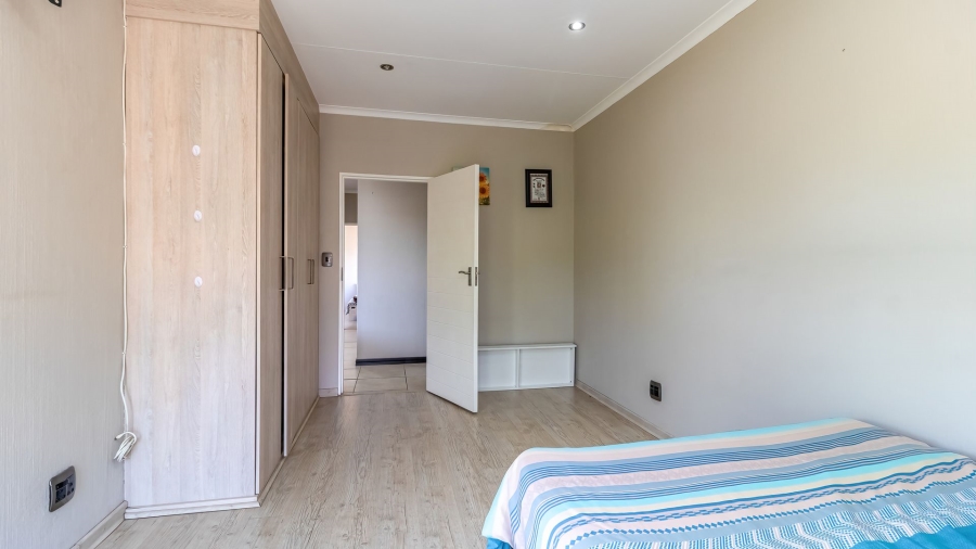 3 Bedroom Property for Sale in Ruimsig Gauteng