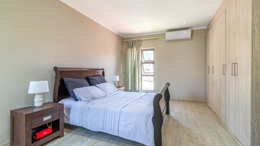 3 Bedroom Property for Sale in Ruimsig Gauteng