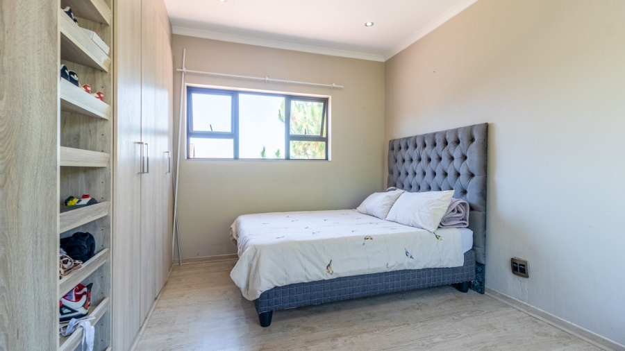 3 Bedroom Property for Sale in Ruimsig Gauteng
