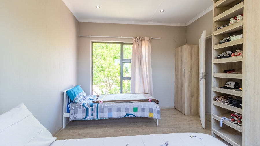 3 Bedroom Property for Sale in Ruimsig Gauteng