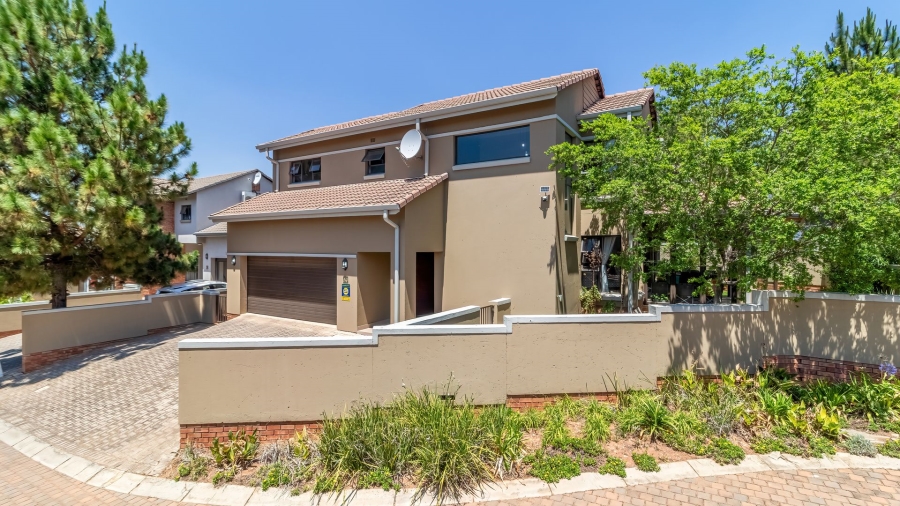 3 Bedroom Property for Sale in Ruimsig Gauteng