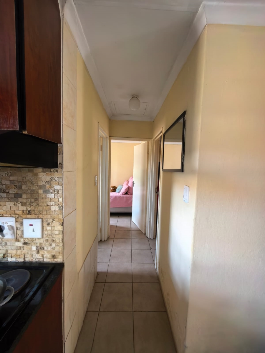 3 Bedroom Property for Sale in Golden Gardens Gauteng