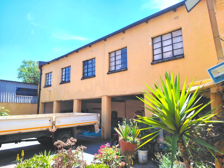 Commercial Property for Sale in Dunnottar Gauteng