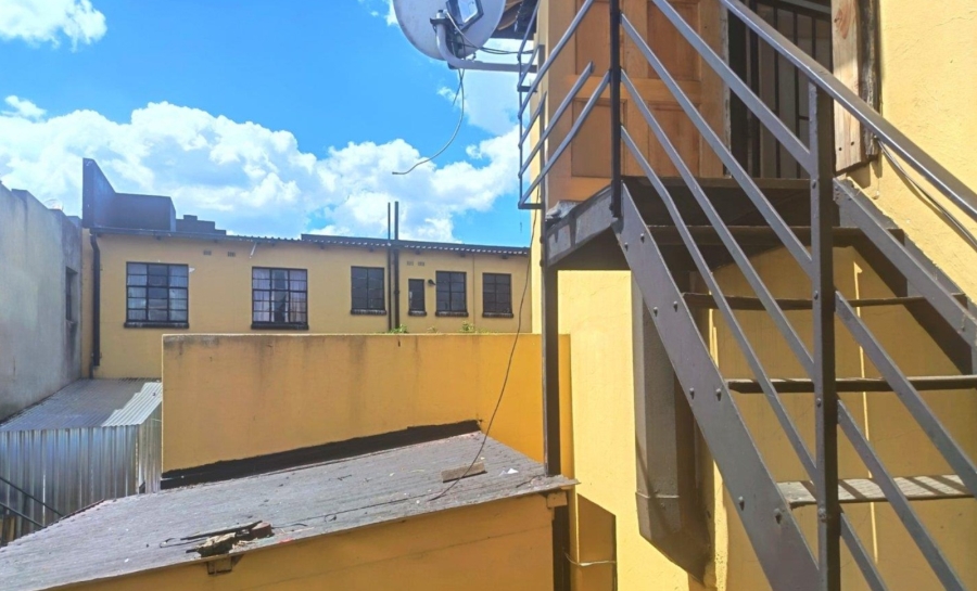 Commercial Property for Sale in Dunnottar Gauteng