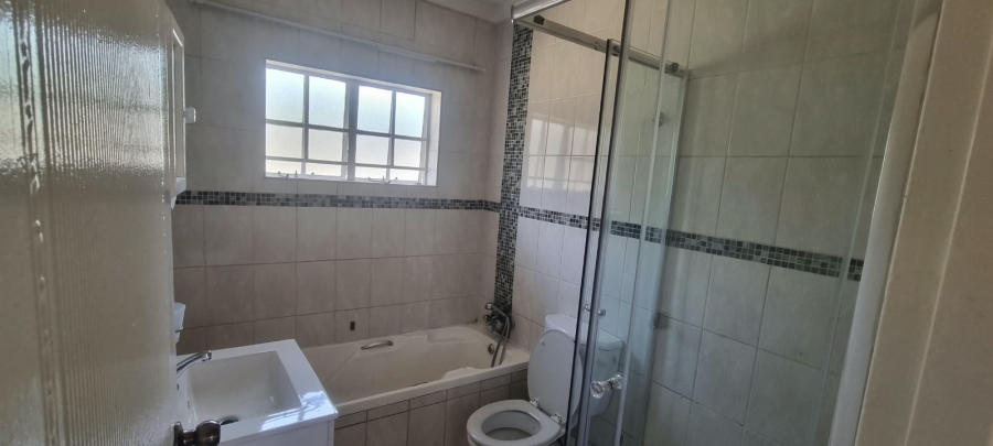 To Let 2 Bedroom Property for Rent in Elspark Gauteng