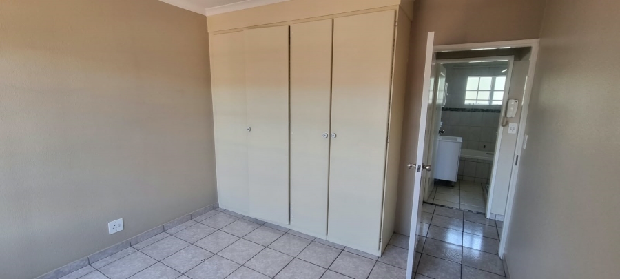 To Let 2 Bedroom Property for Rent in Elspark Gauteng