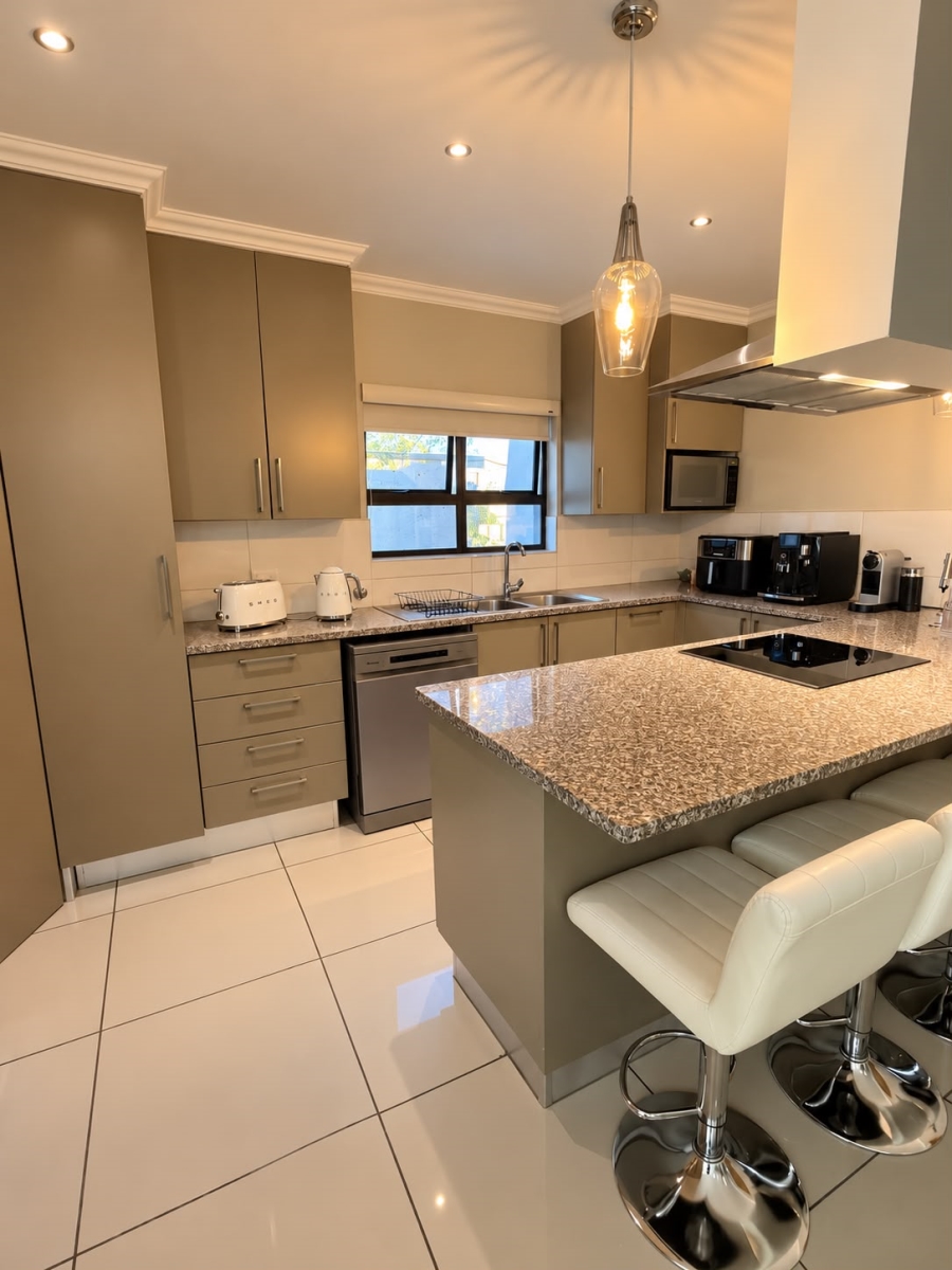 3 Bedroom Property for Sale in Hurlingham Gauteng