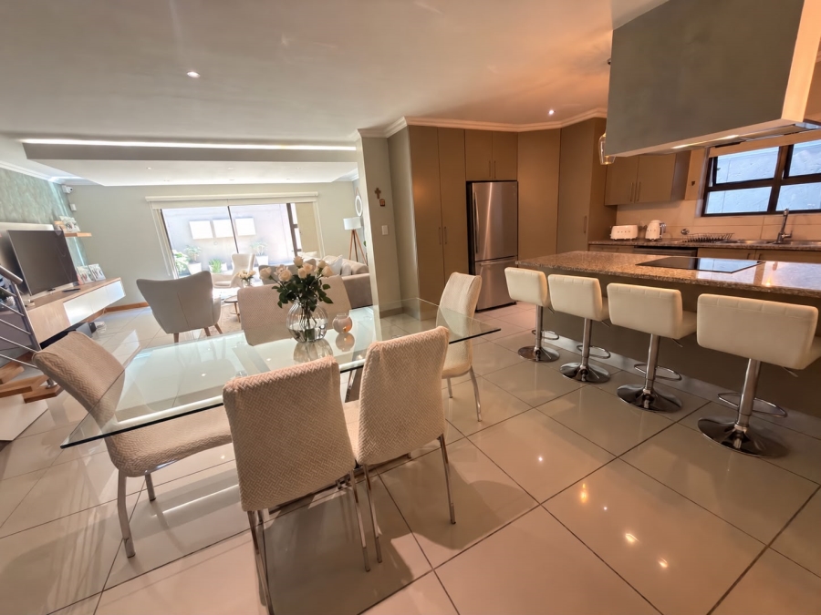 3 Bedroom Property for Sale in Hurlingham Gauteng