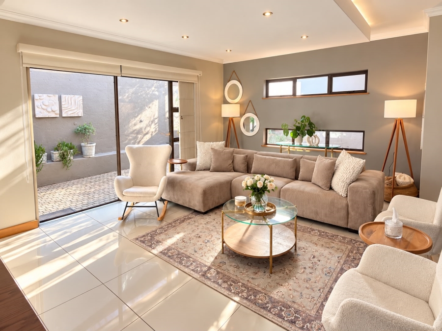 3 Bedroom Property for Sale in Hurlingham Gauteng