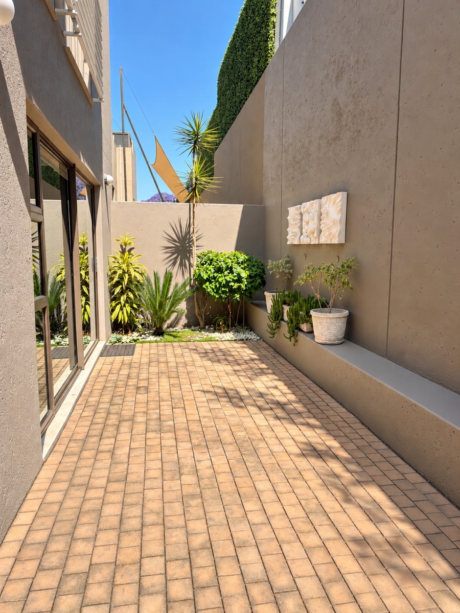 3 Bedroom Property for Sale in Hurlingham Gauteng