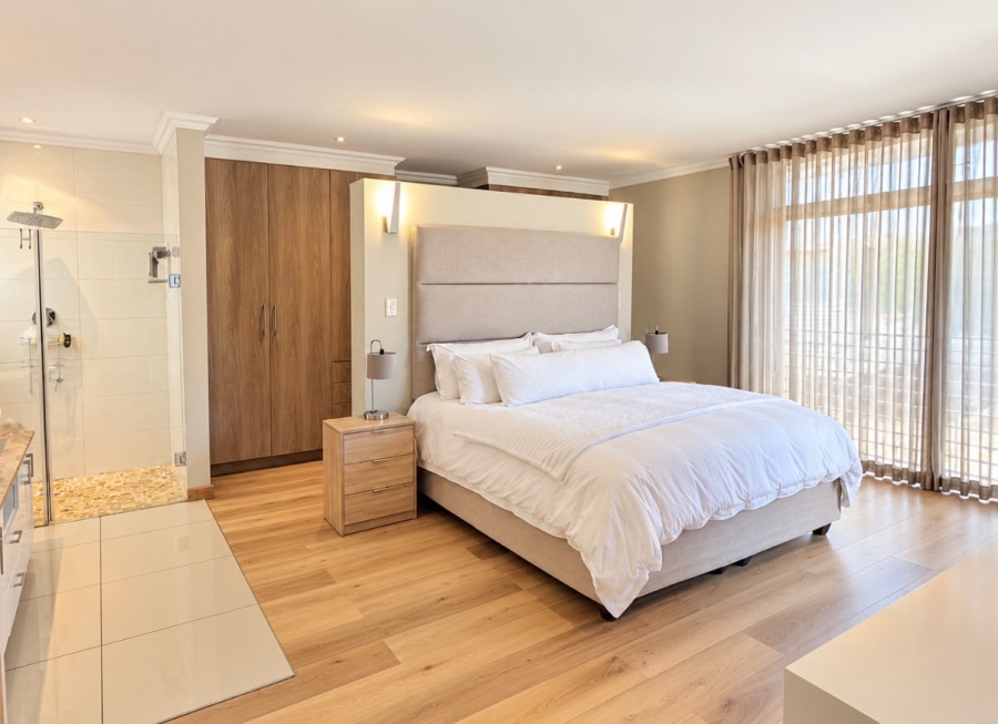3 Bedroom Property for Sale in Hurlingham Gauteng