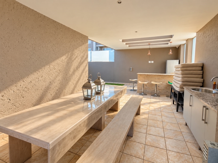 3 Bedroom Property for Sale in Hurlingham Gauteng