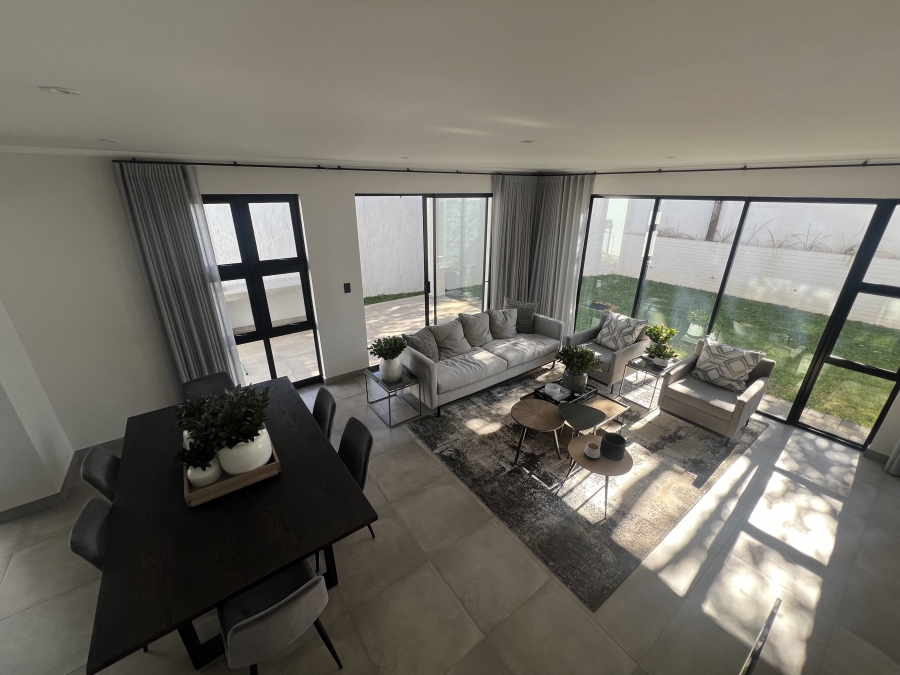 3 Bedroom Property for Sale in Dunkeld Gauteng