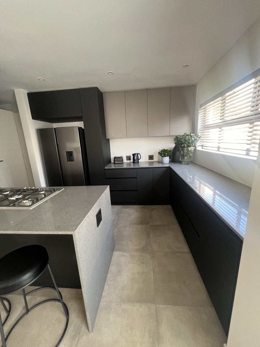 3 Bedroom Property for Sale in Dunkeld Gauteng