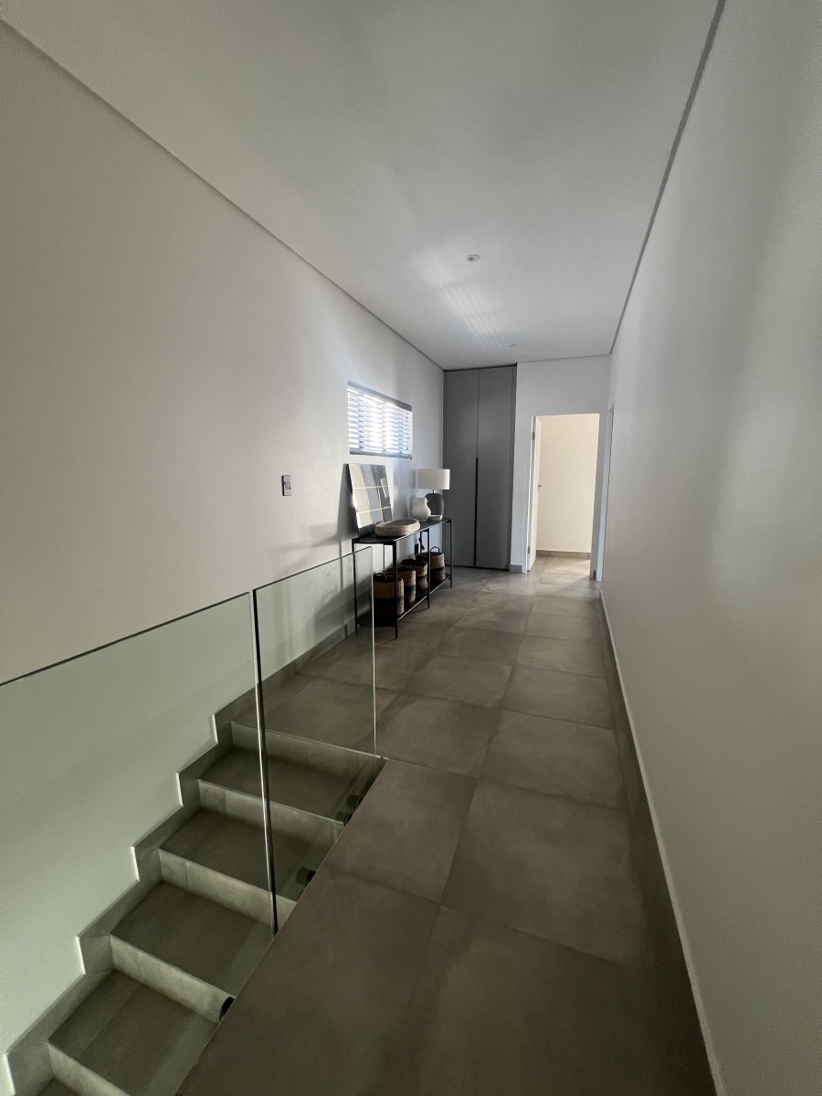 3 Bedroom Property for Sale in Dunkeld Gauteng