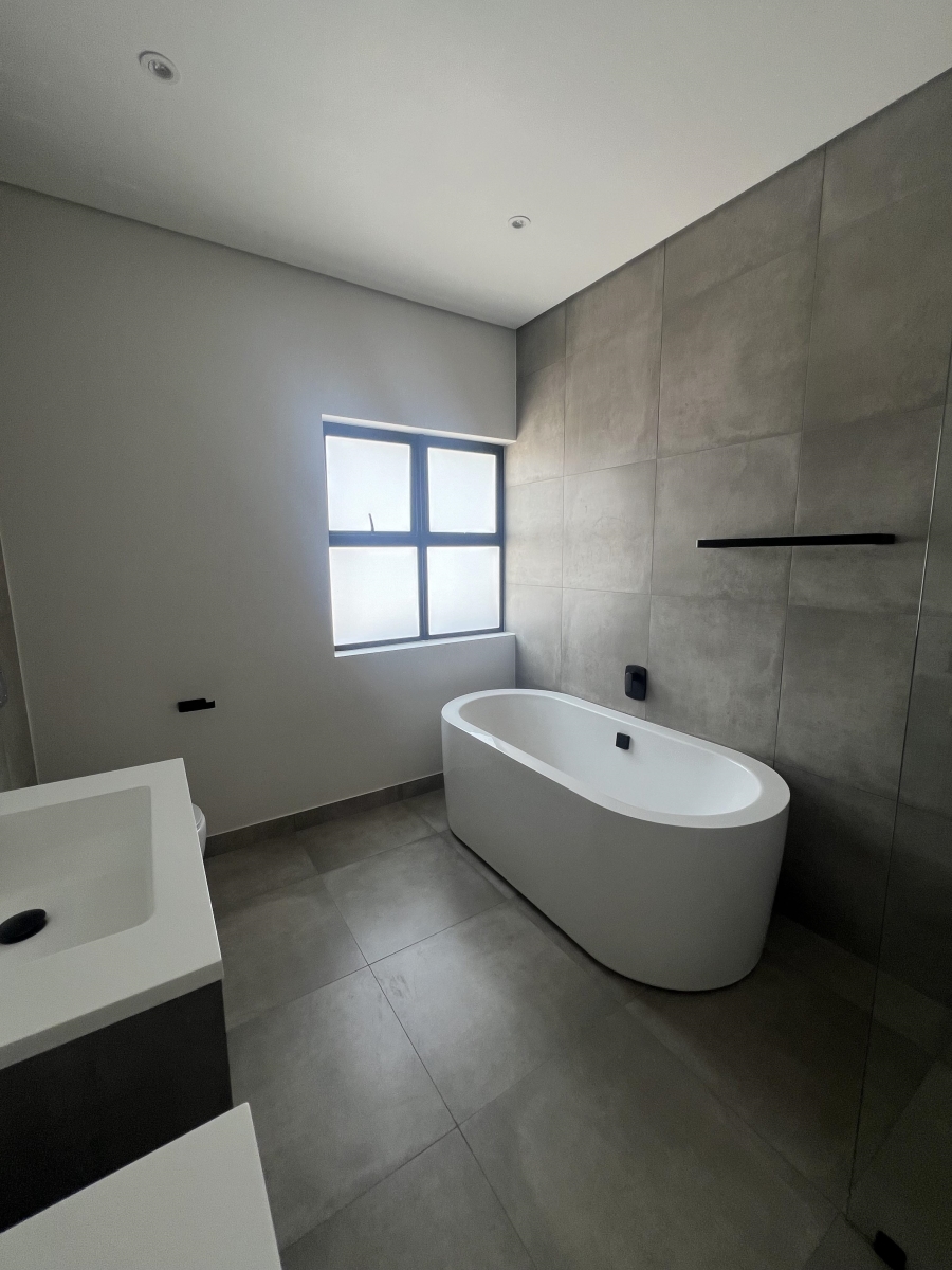 3 Bedroom Property for Sale in Dunkeld Gauteng