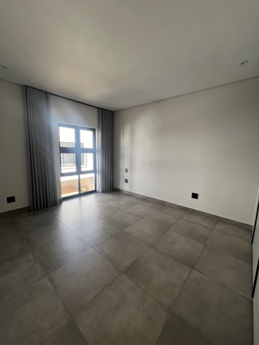 3 Bedroom Property for Sale in Dunkeld Gauteng