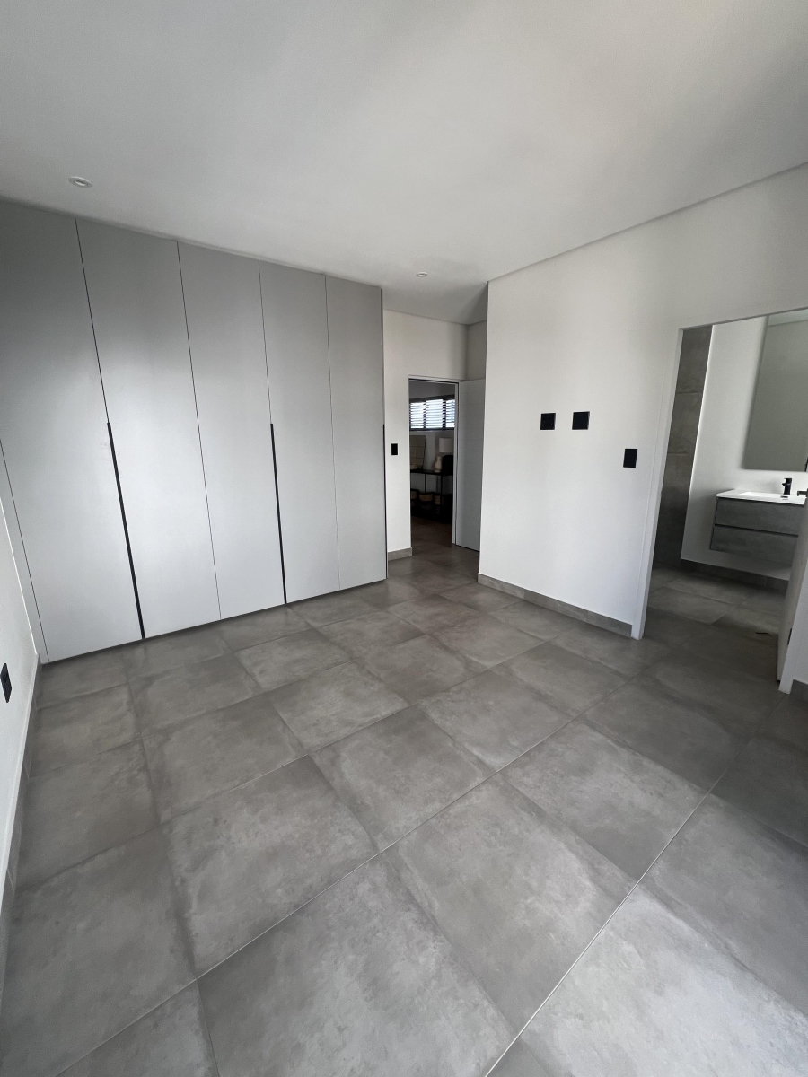 3 Bedroom Property for Sale in Dunkeld Gauteng