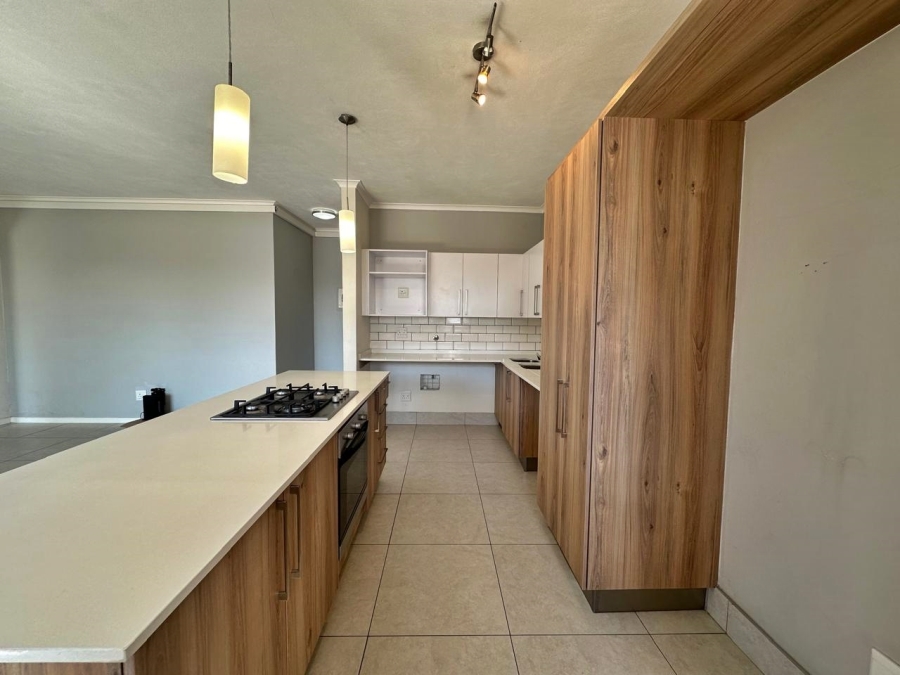 To Let 2 Bedroom Property for Rent in Golden Fields Estate Gauteng