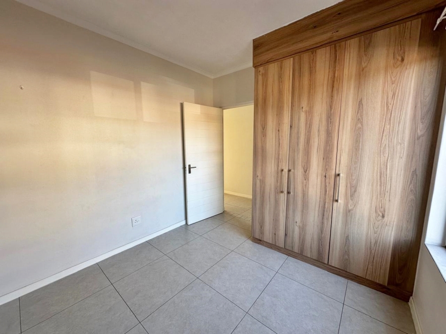 To Let 2 Bedroom Property for Rent in Golden Fields Estate Gauteng