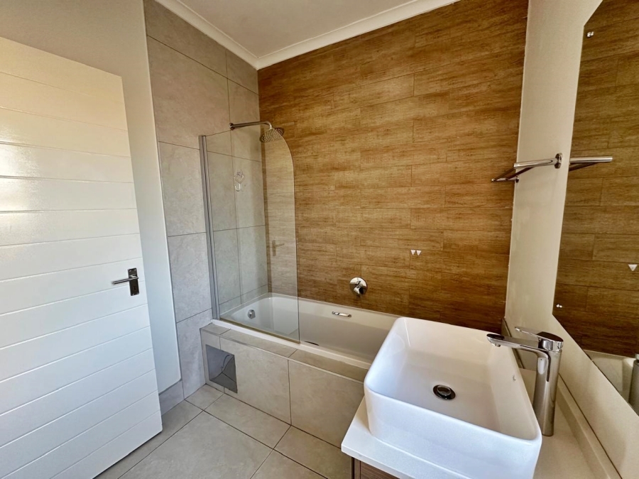 To Let 2 Bedroom Property for Rent in Golden Fields Estate Gauteng