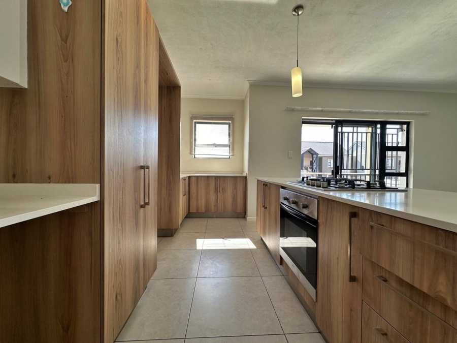 To Let 2 Bedroom Property for Rent in Golden Fields Estate Gauteng