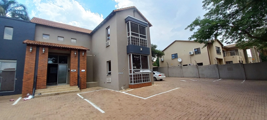 To Let commercial Property for Rent in Eldoraigne Gauteng